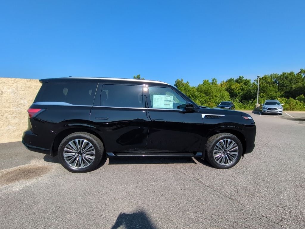 2027 INFINITI QX80 — interior view